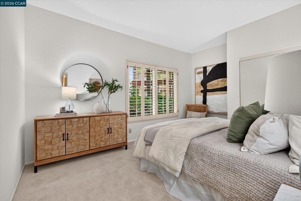 Stanley Dollar Dr, Walnut Creek, CA 94595