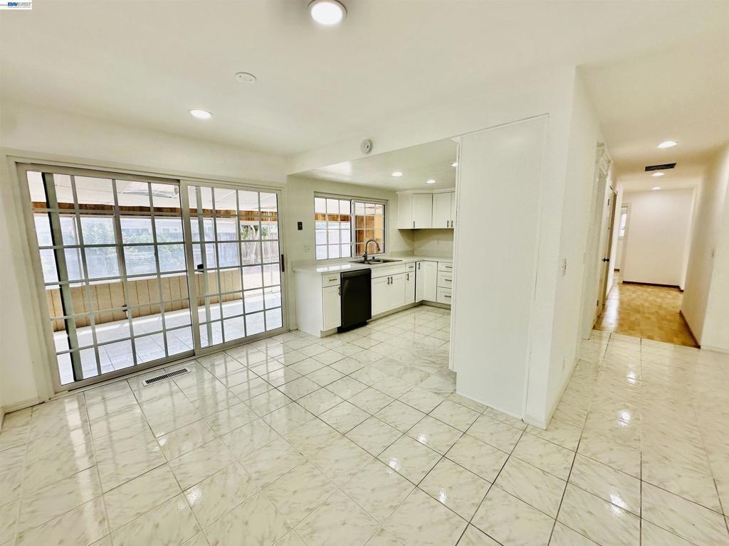 Birchwood Ct, Union City, CA 94587