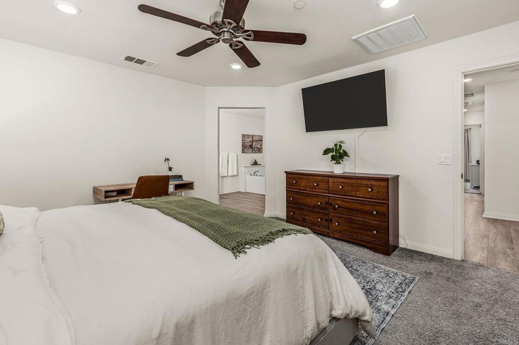 Palo Verde Way, Vista, CA 92083
