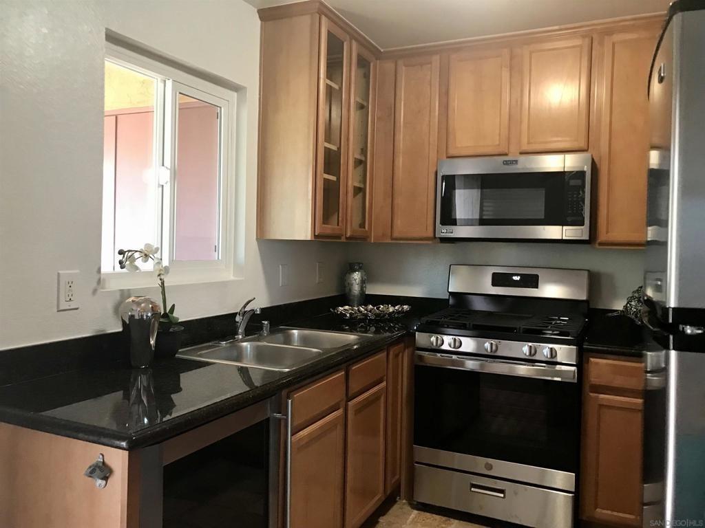 Calle Montecito, Oceanside, CA 92057