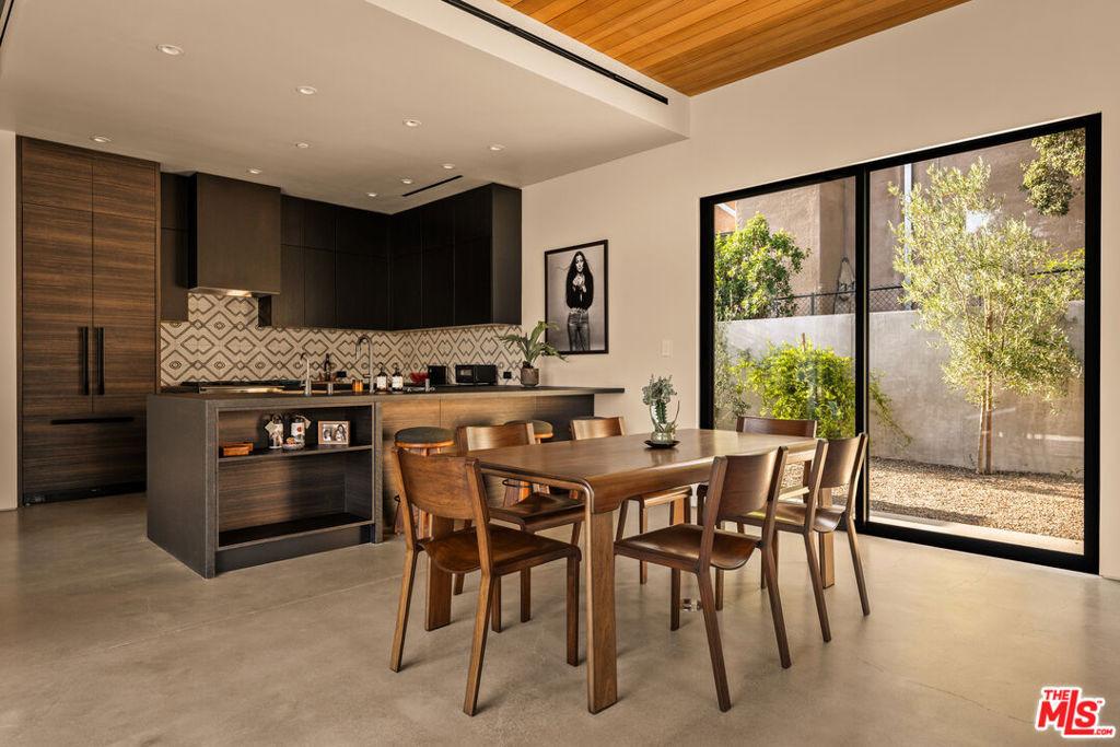Shippee Ln, Ojai, CA 93023