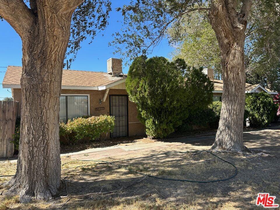 E Avenue H10, Lancaster, CA 93535