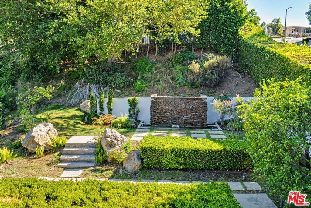 Jupiter Dr, Los Angeles, CA 90046