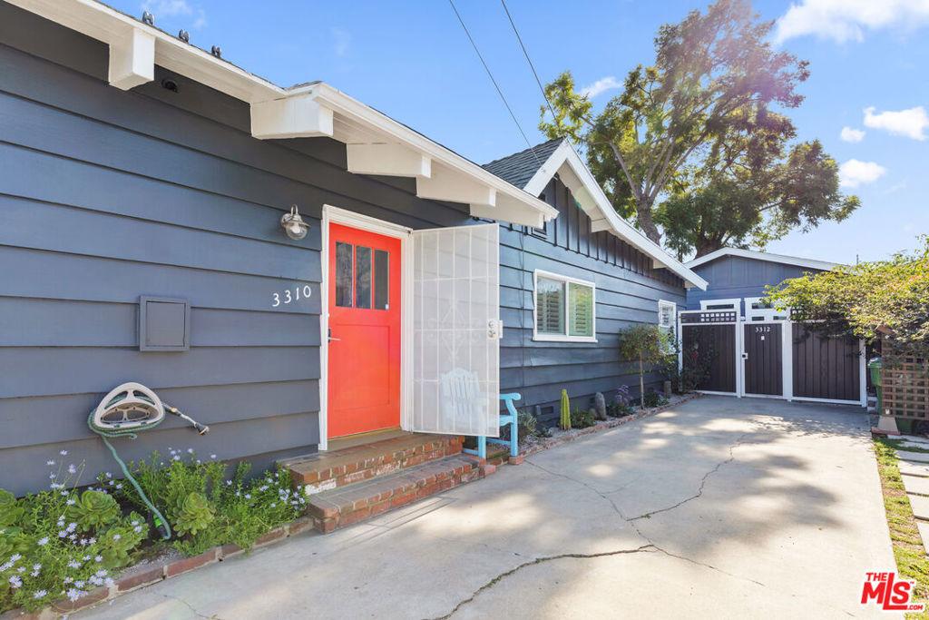 London St, Los Angeles, CA 90026