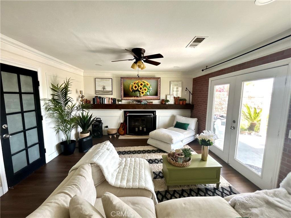 Hedges Dr, Corona, CA 92878