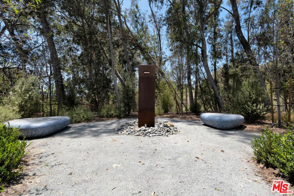 Cavalleri Rd, Malibu, CA 90265