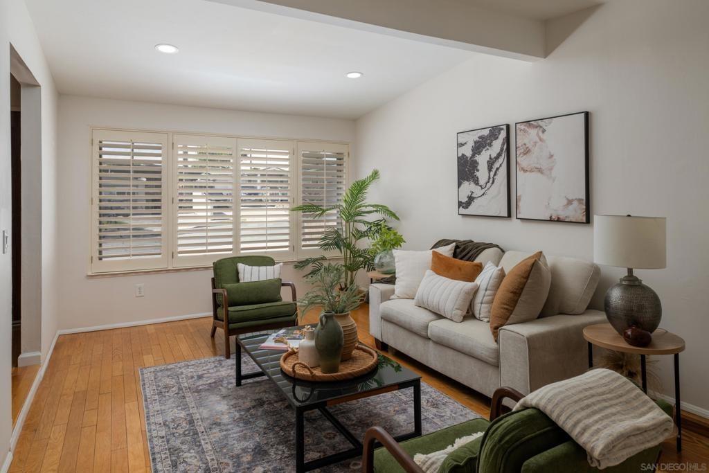 Lyric Ln, San Diego, CA 92117