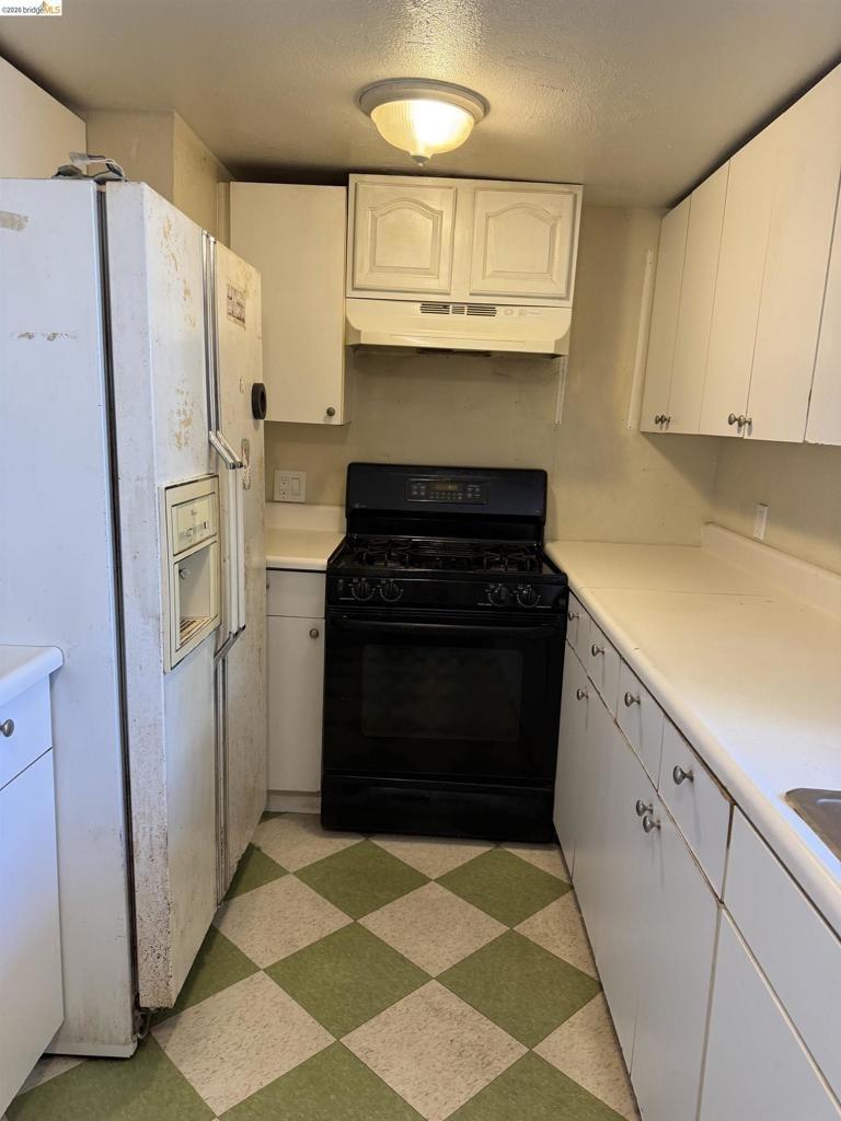 15th St, Richmond, CA 94801