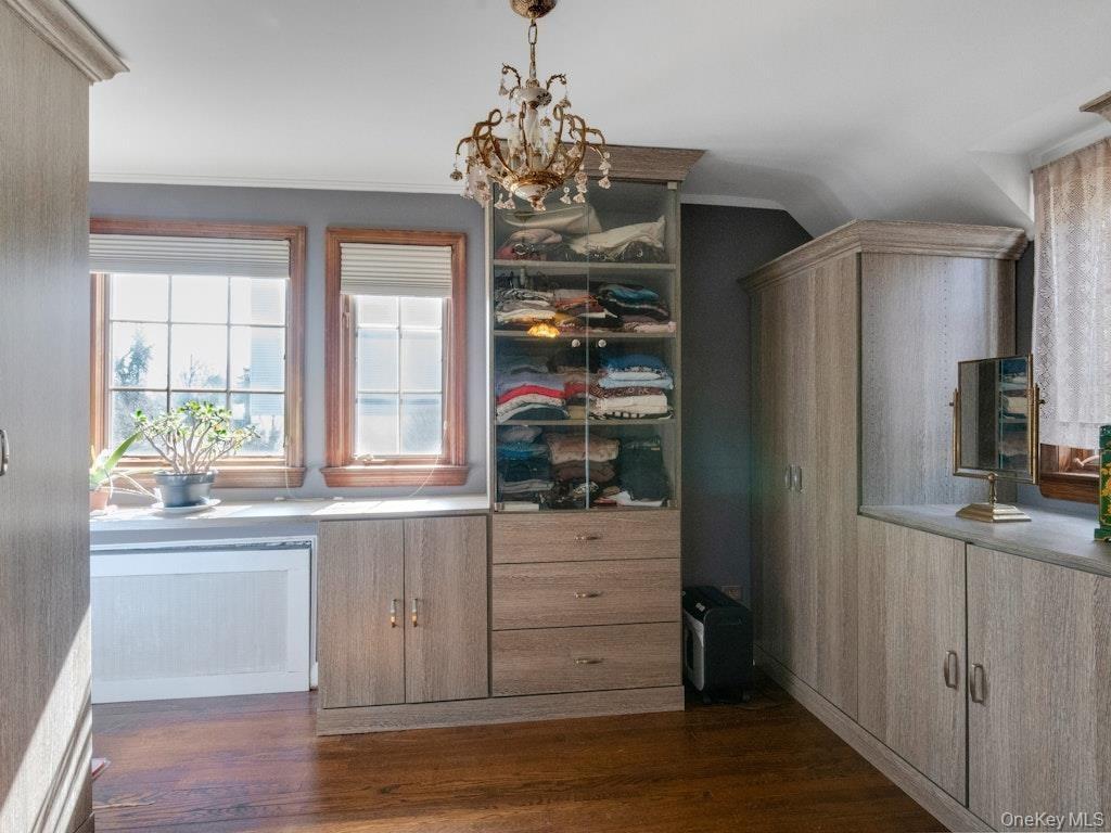 Stockbridge Rd, Yonkers, NY 10710