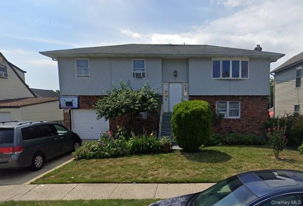 Oakley Ave, Elmont, NY 11003