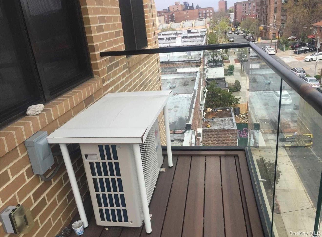147th St, Flushing, NY 11355