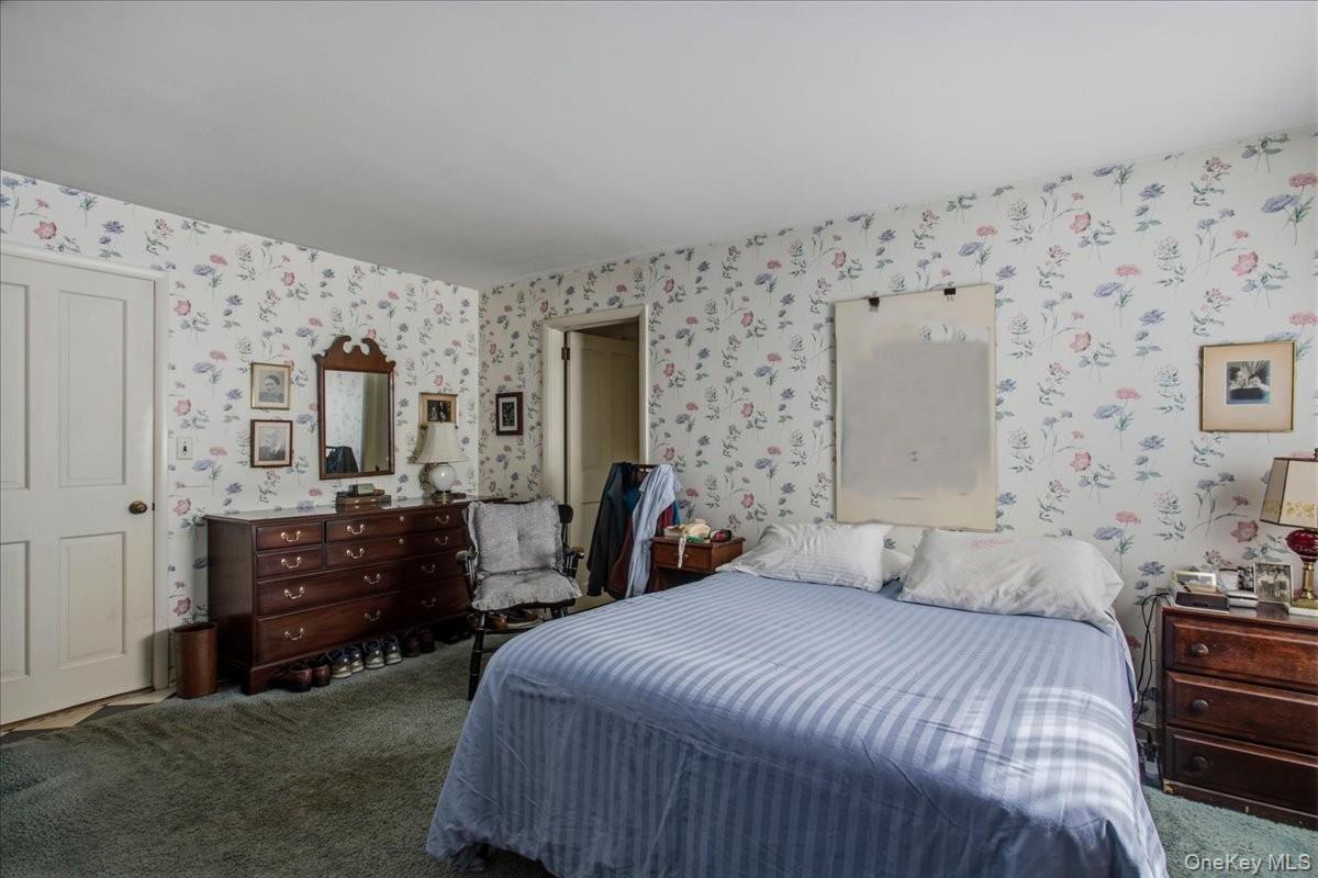 Grandview Cir, Pleasantville, NY 10570