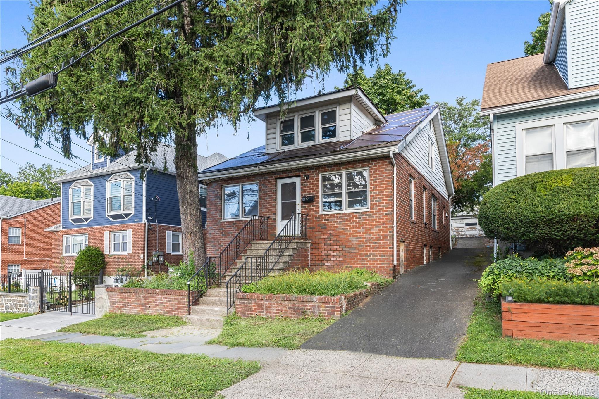 First St, Yonkers, NY 10704