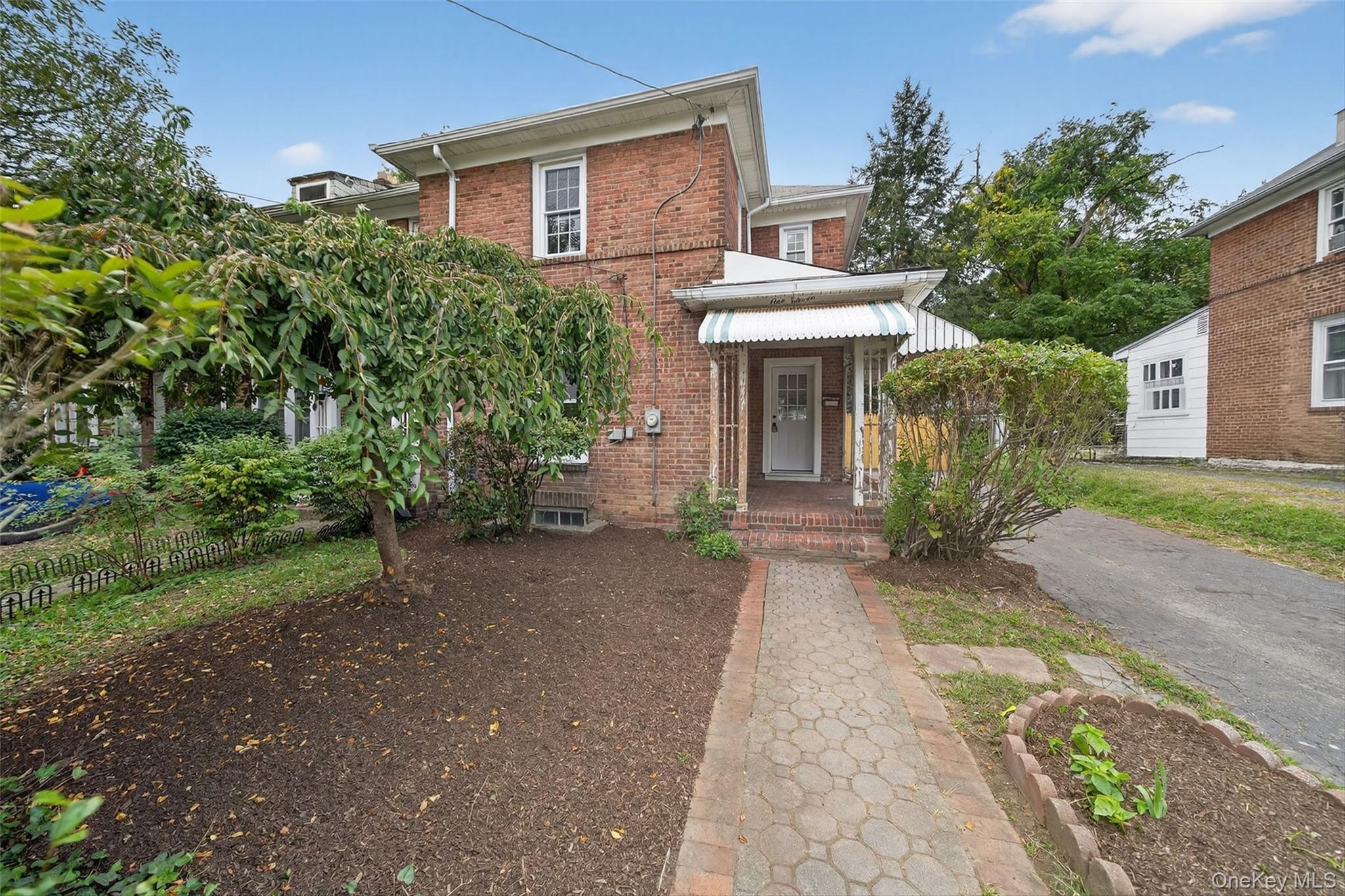Fullerton Ave, Newburgh, NY 12550