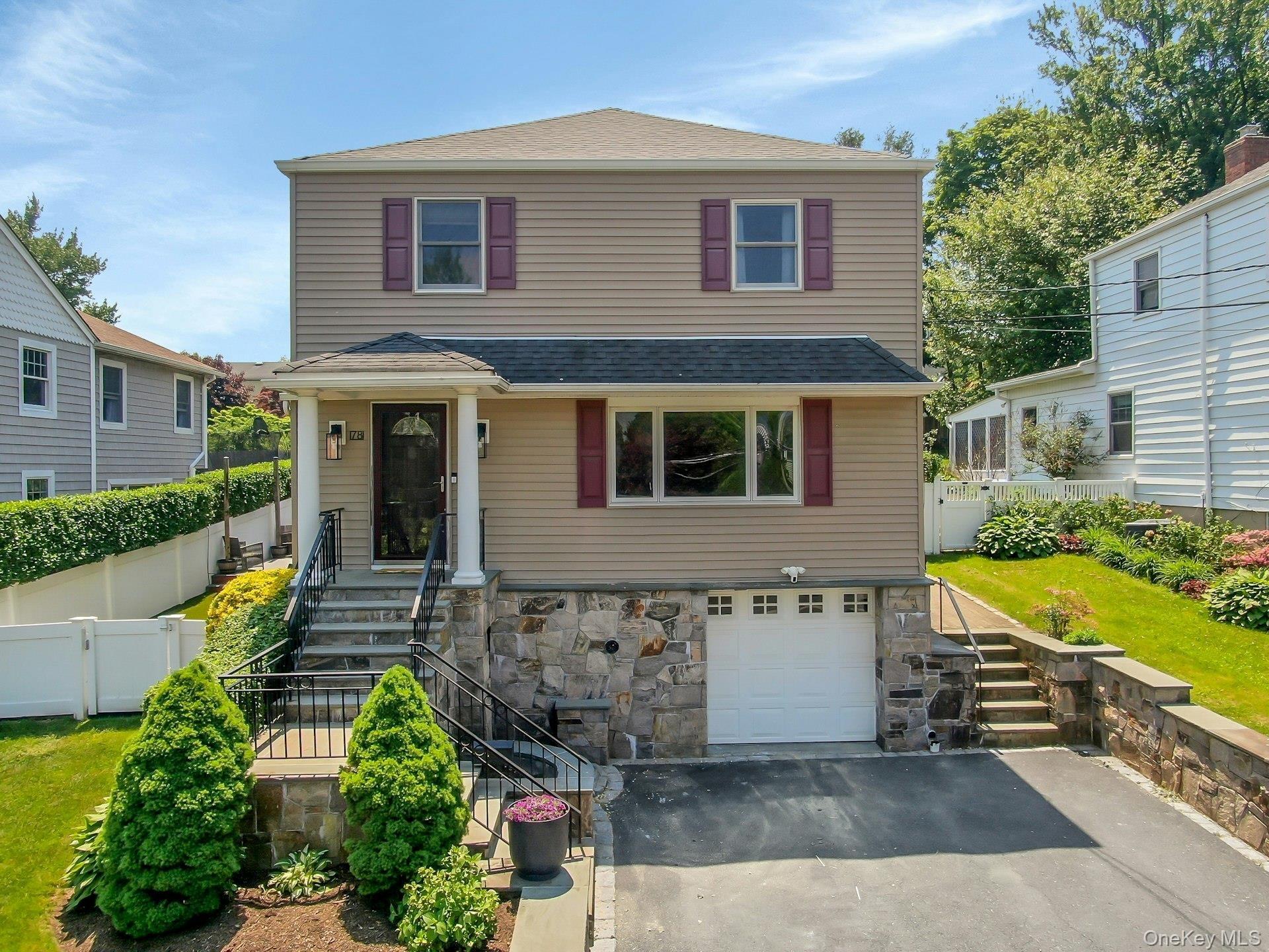 Tuckahoe Ave, Eastchester, NY 10709