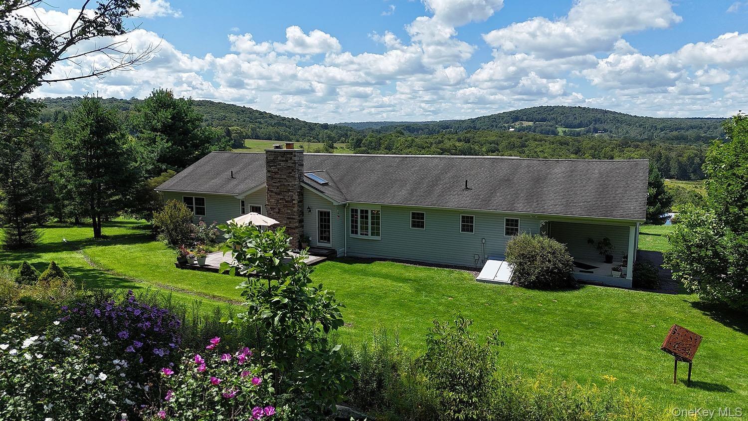 Schuman Rd, Damascus, PA 18415