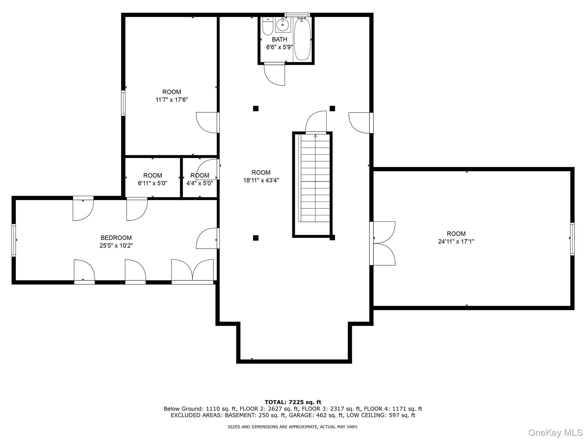 E Shore Rd, Great Neck, NY 11023