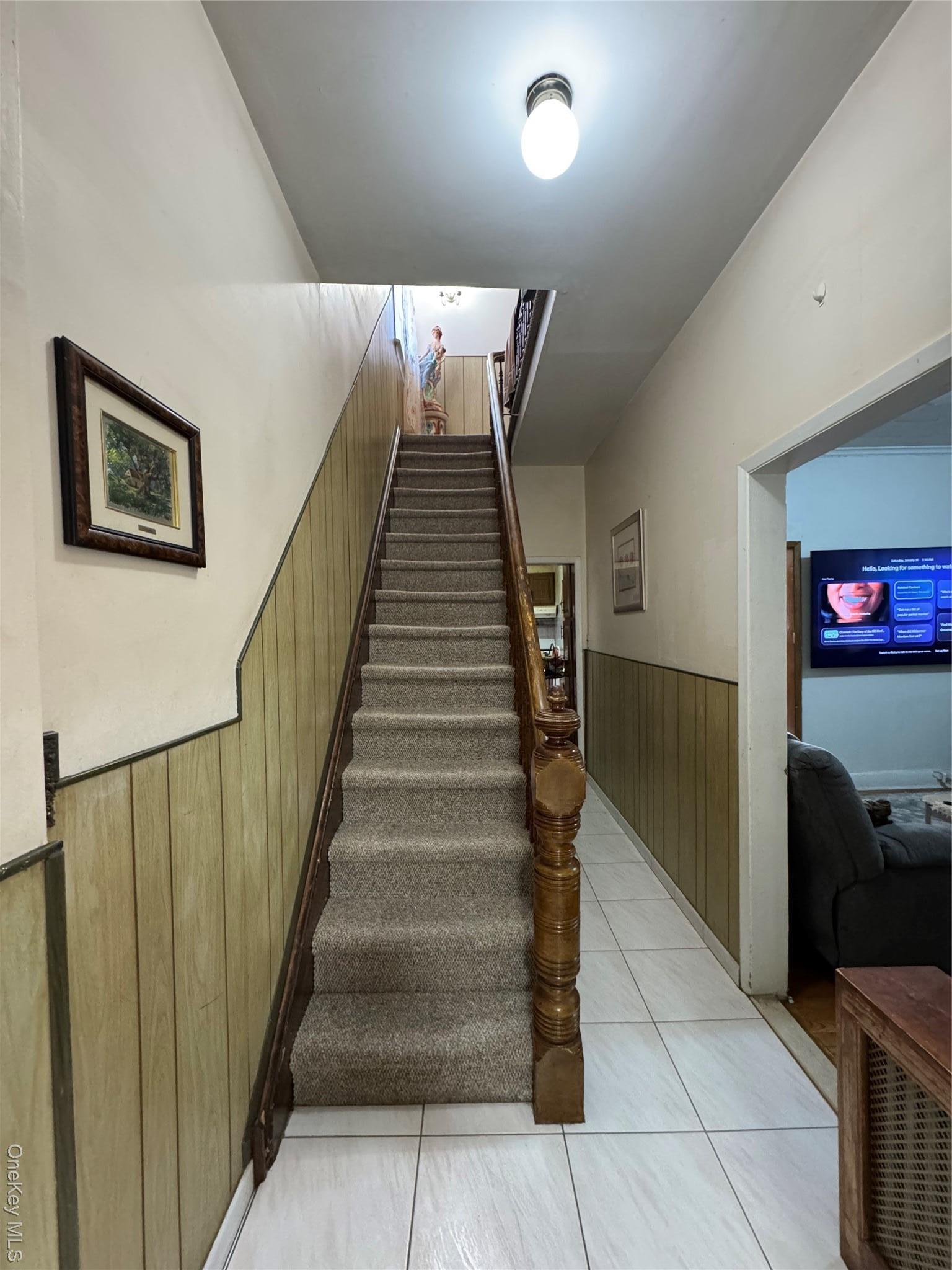 E 240th St, Bronx, NY 10470