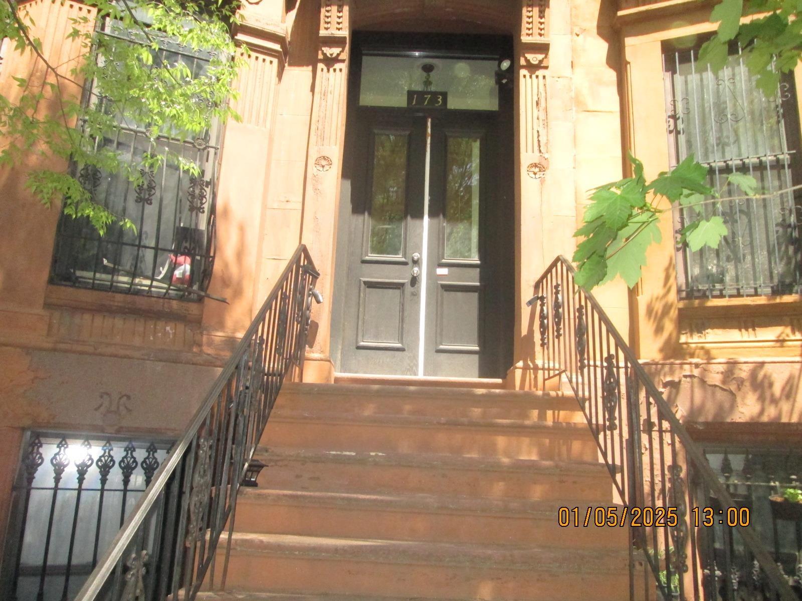 Quincy St, Brooklyn, NY 11216