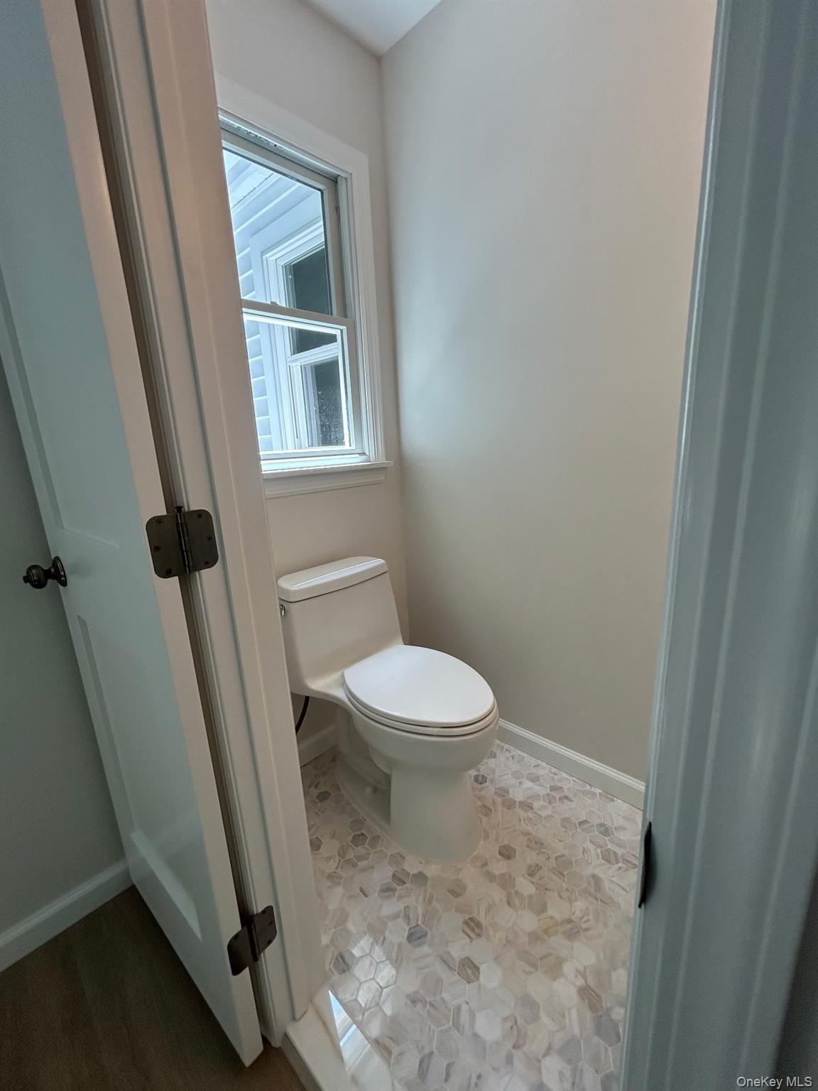 Iceland Dr, Huntington Station, NY 11746