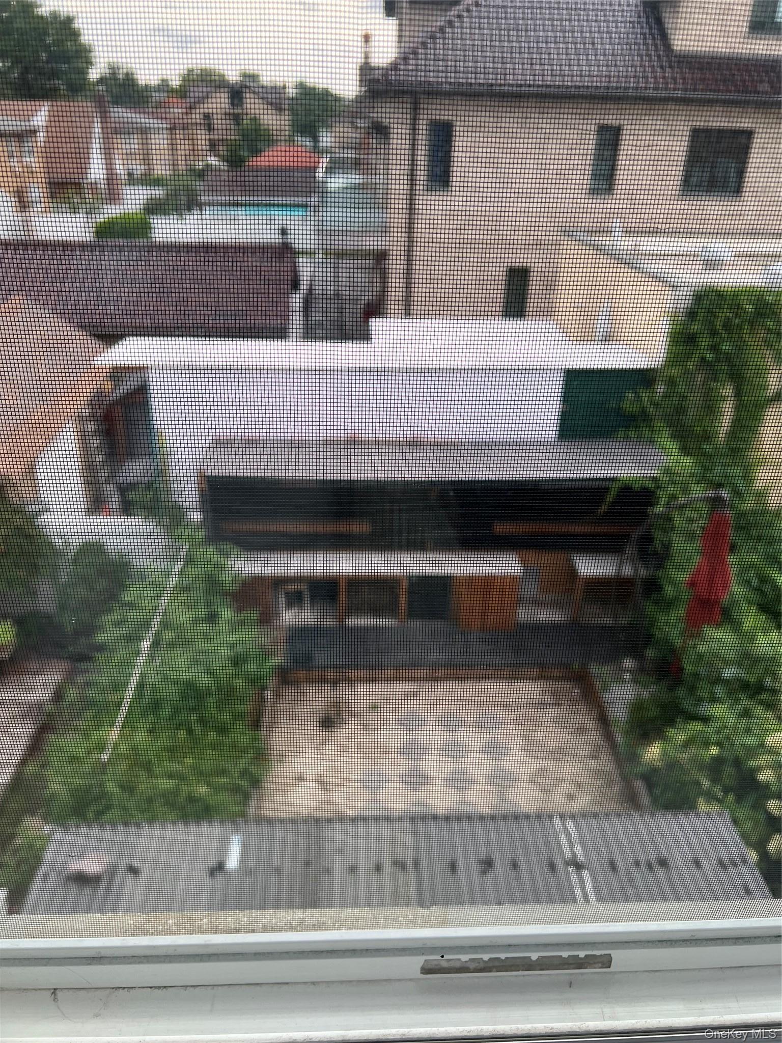 150th St, Flushing, NY 11354