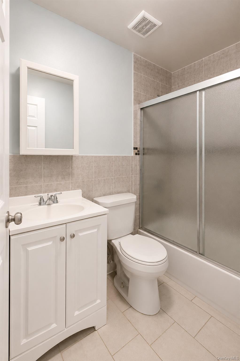 Bryant Ave, Bronx, NY 10474