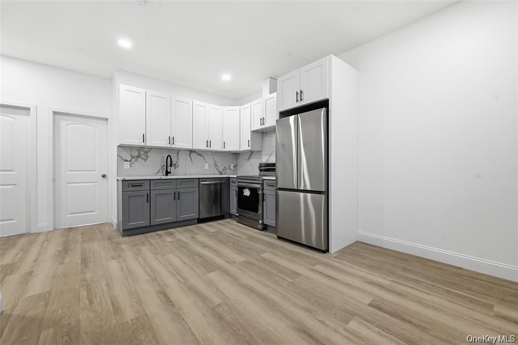 88th Ave, Woodhaven, NY 11421