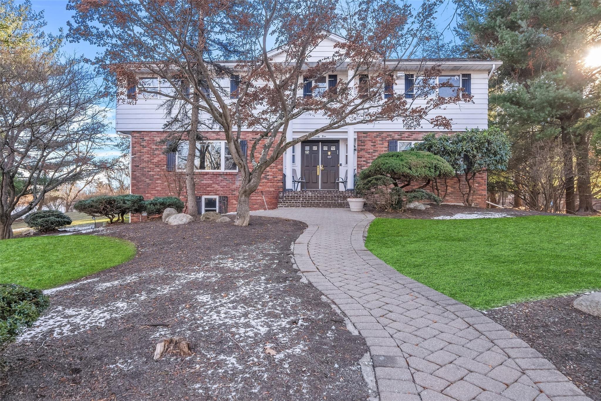 Smolley Dr, Monsey, NY 10952