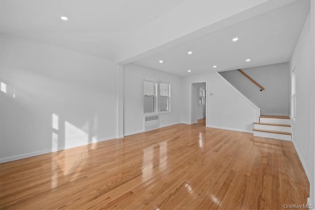 E 51st St, Brooklyn, NY 11234