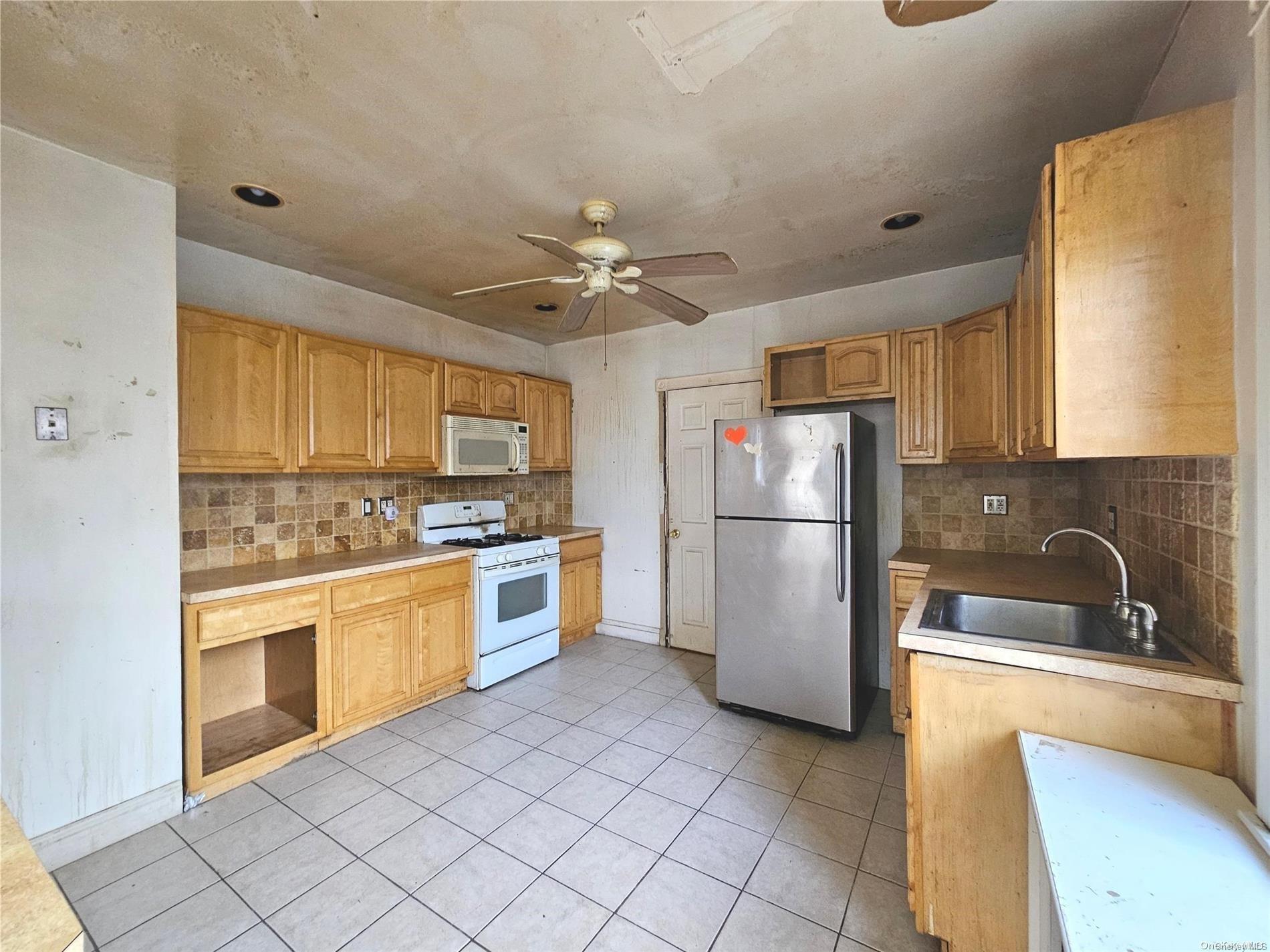 Horton St, Bronx, NY 10464