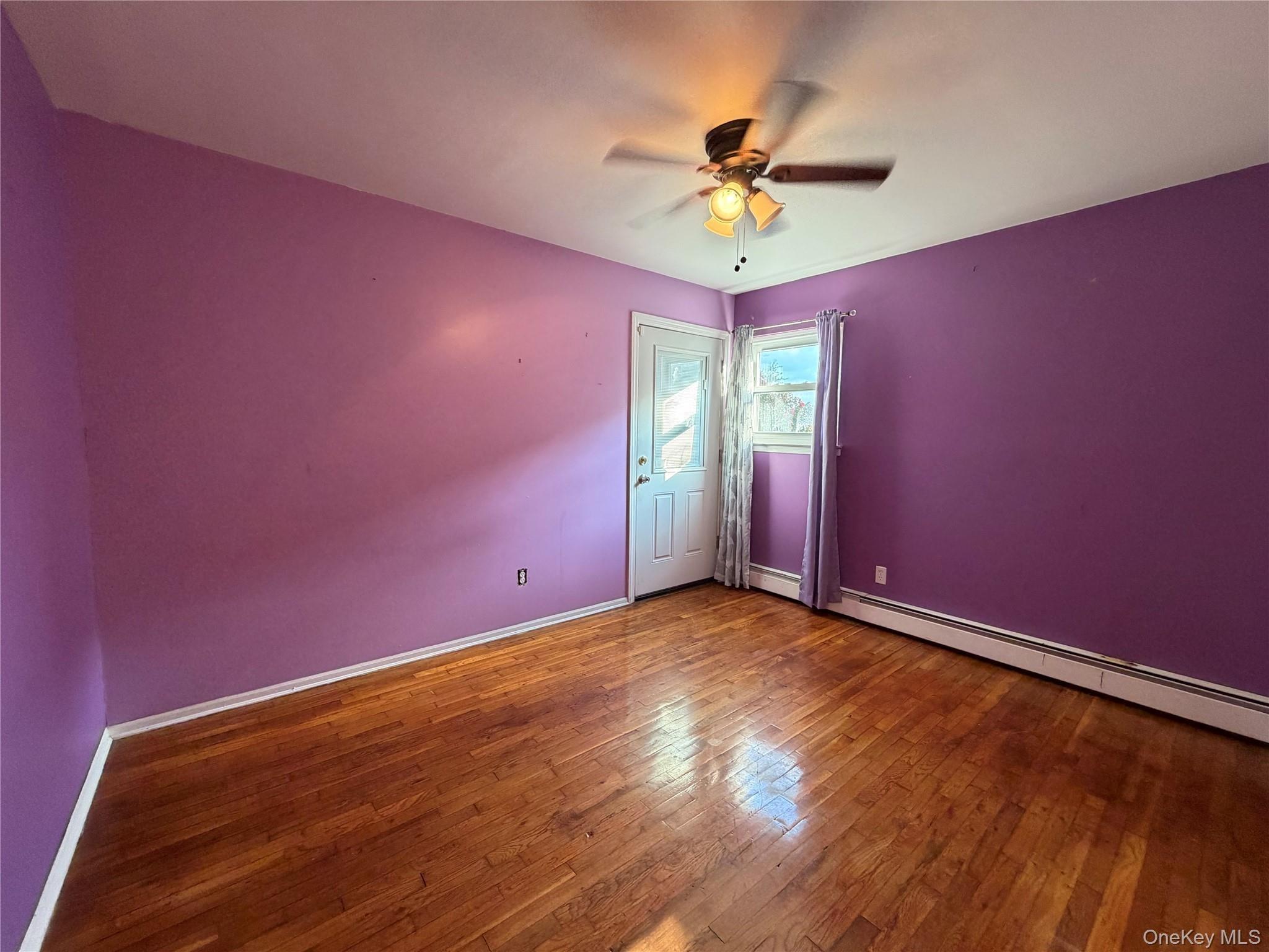 Elm St, Oceanside, NY 11572
