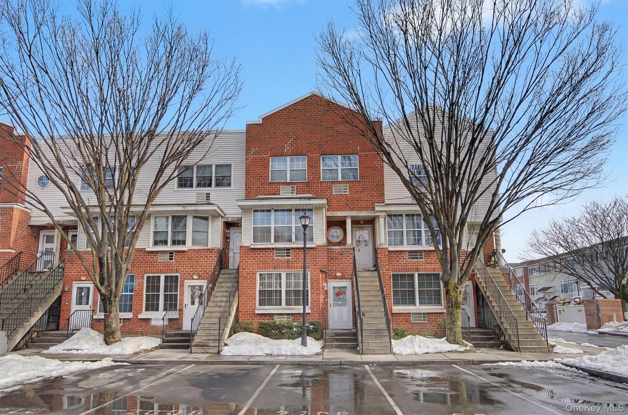 Sunset Blvd, Bronx, NY 10473