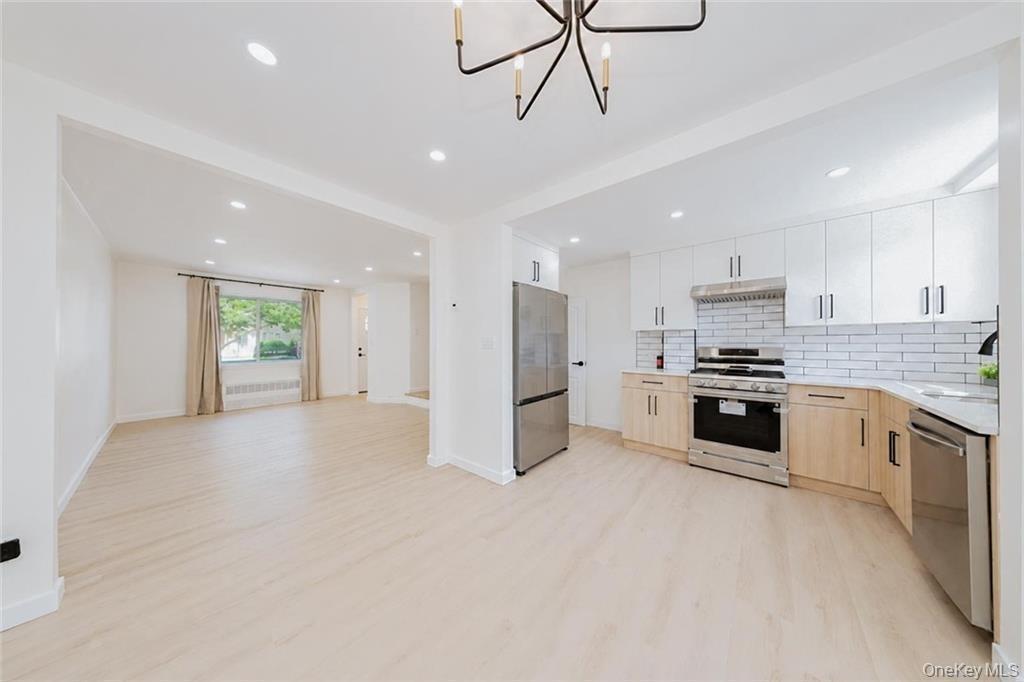 Independence Ave, Brooklyn, NY 11228