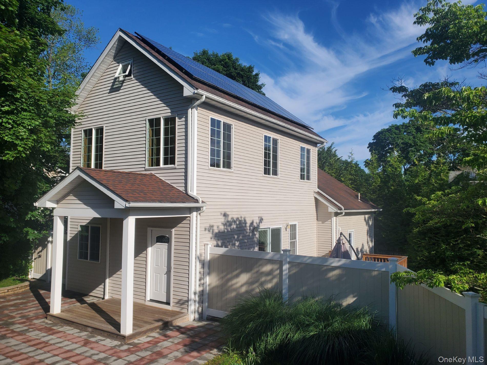 Catherine St, Buchanan, NY 10511