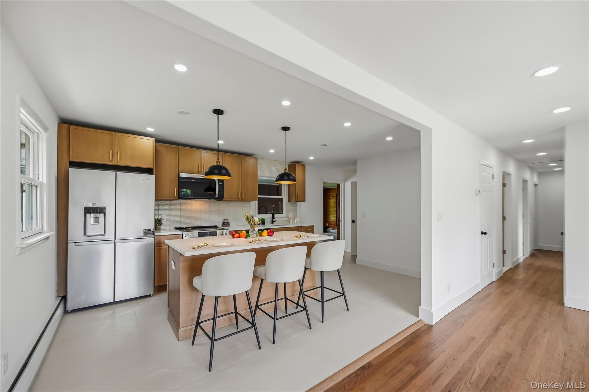 Lannis Ave, New Windsor, NY 12553