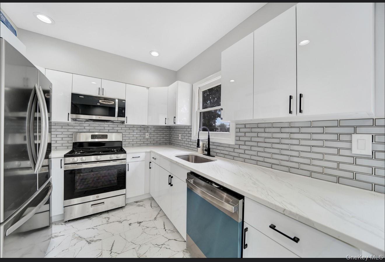 E Chestnut St, Central Islip, NY 11722
