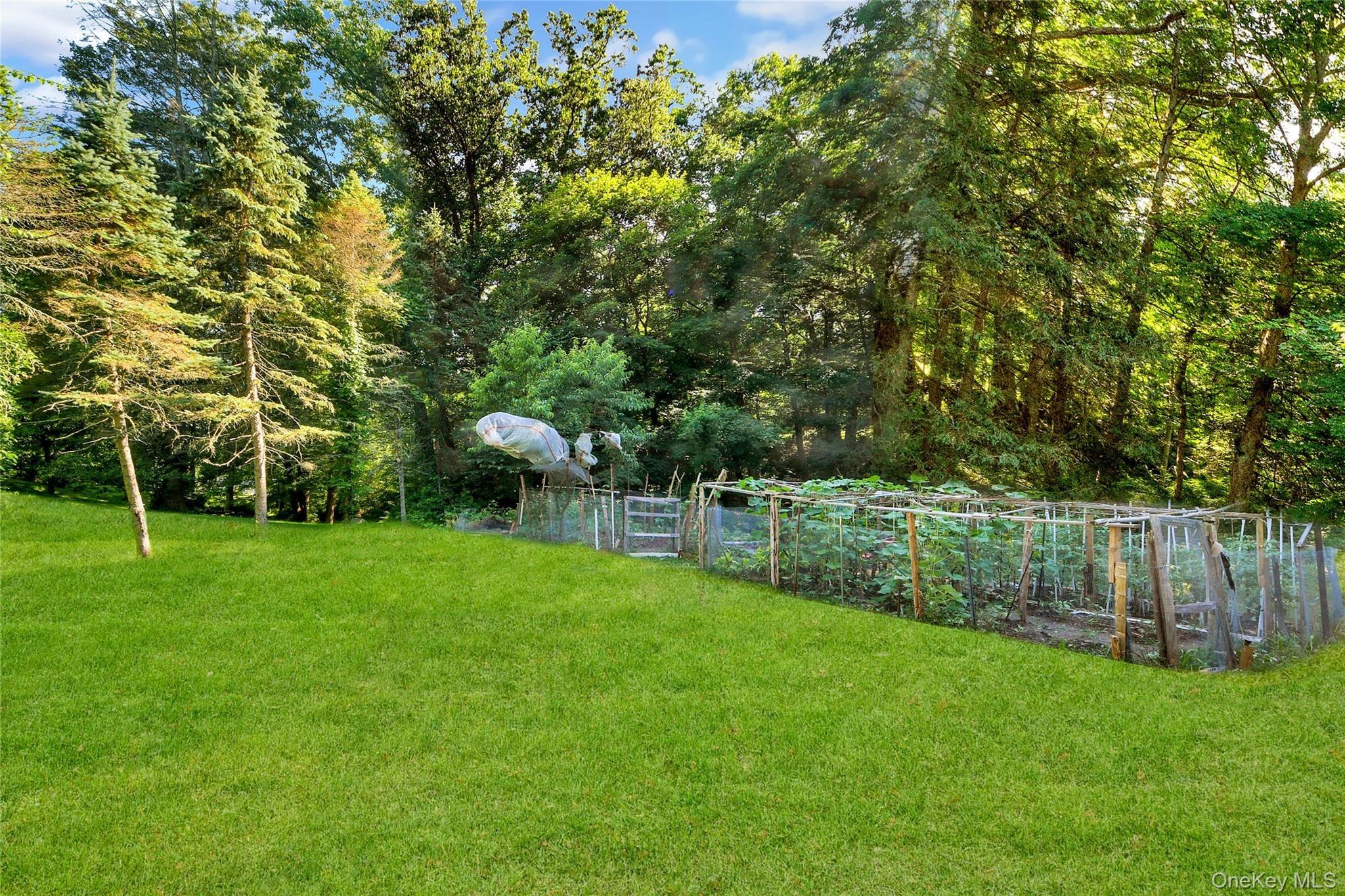 Birdsall Dr, Yorktown Heights, NY 10598