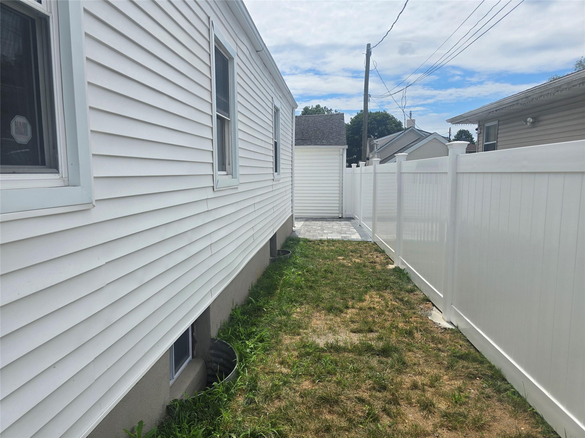 Pinebrook Ave, West Hempstead, NY 11552