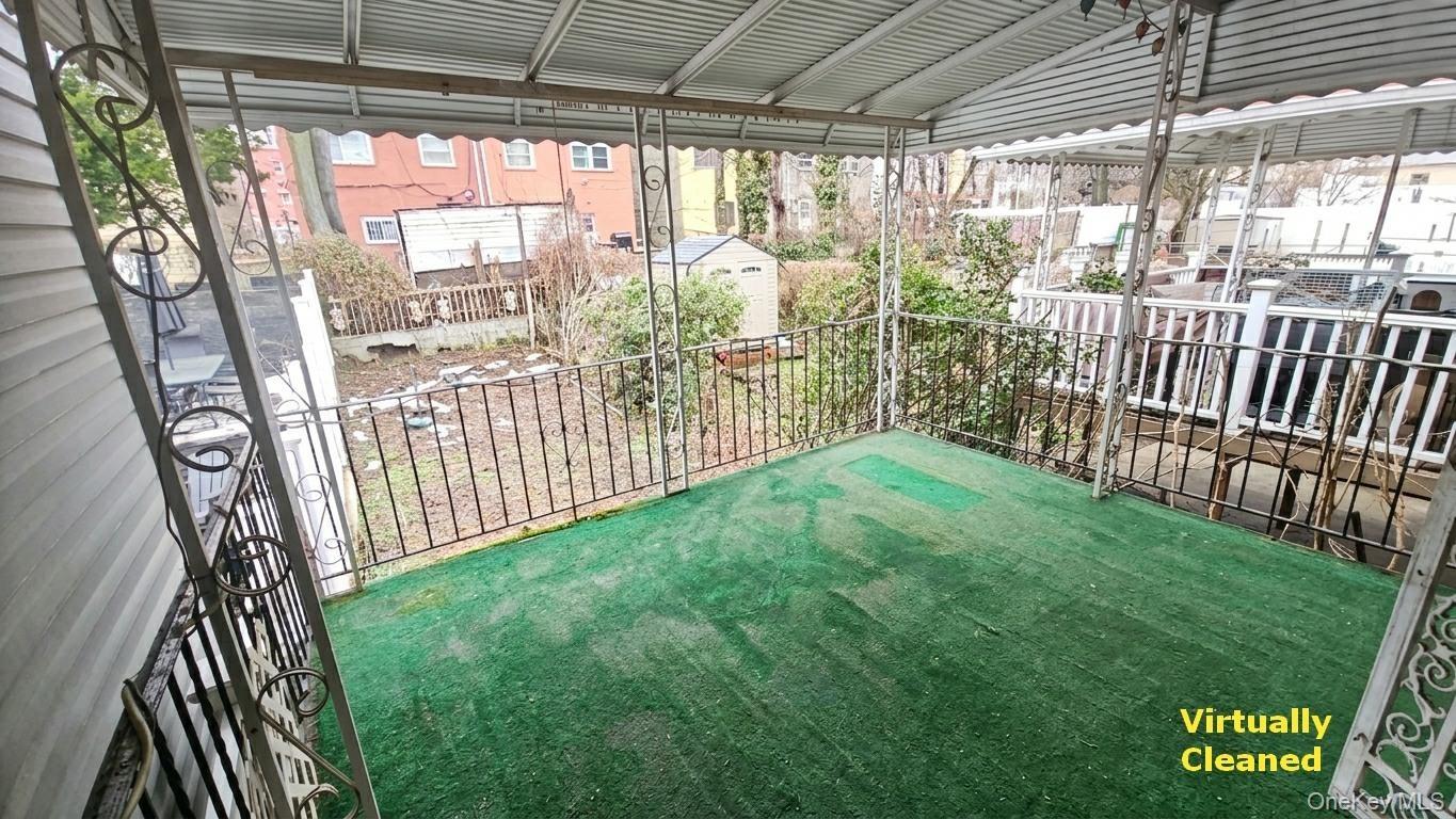 E 229th St, Bronx, NY 10466