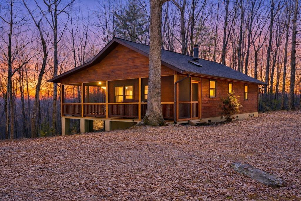 Laurel Cove Ter, Murphy, NC 28906