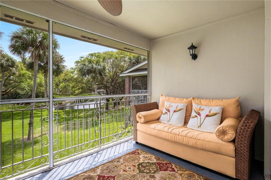 W Park Shores Cir, Vero Beach, FL 32963