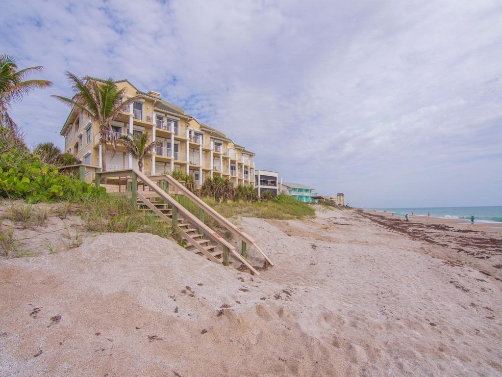 Highway A1a, Melbourne Beach, FL 32951
