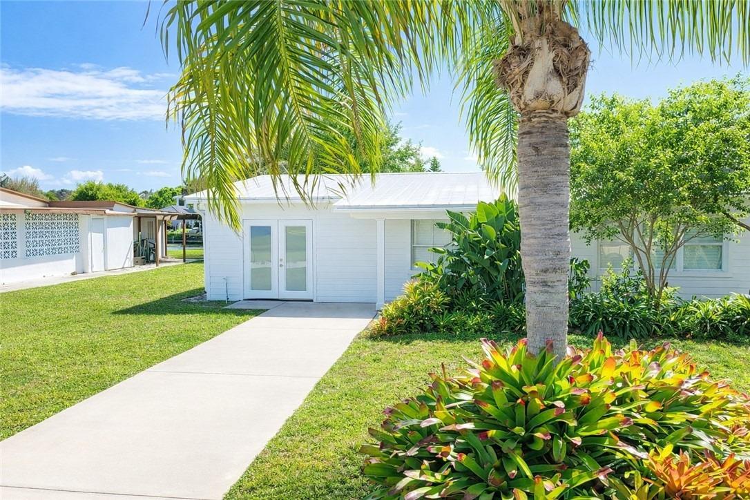 14th Pl, Vero Beach, FL 32960