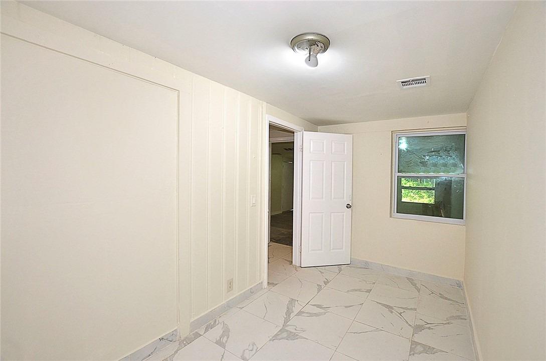 14th Ave, Vero Beach, FL 32960