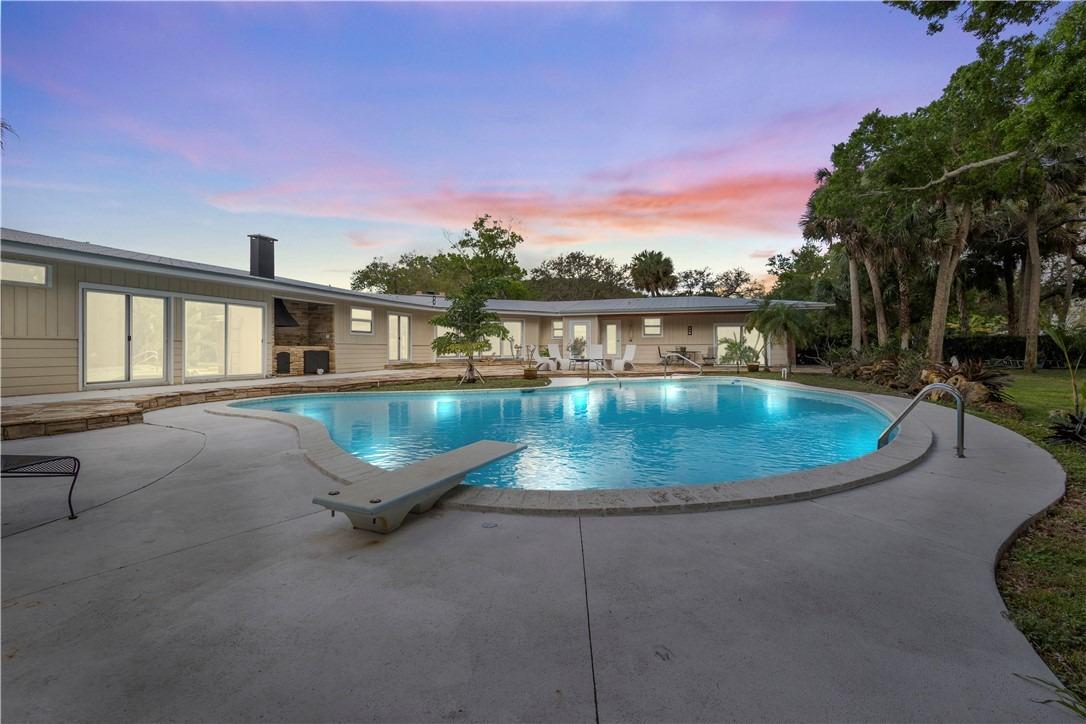 S 11th St, Fort Pierce, FL 34950