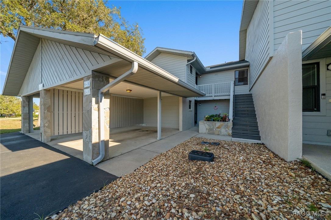 E Gilchrist Ct, Hernando, FL 34442