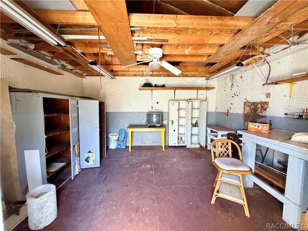 E Gurley St, Inverness, FL 34452