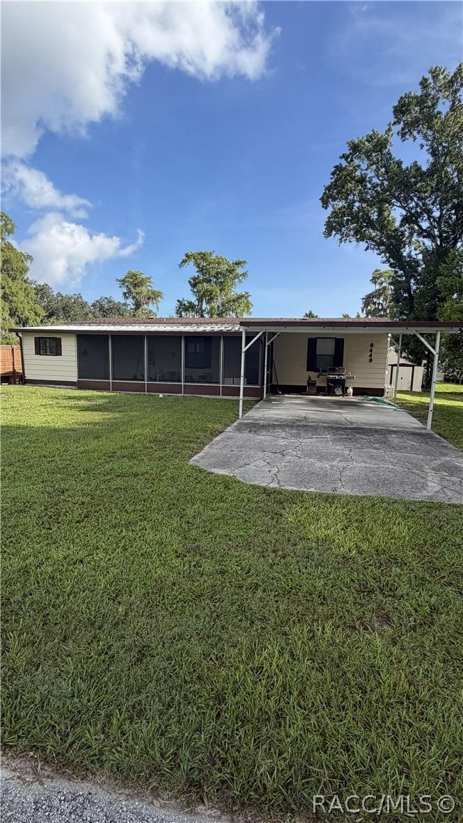 W Dixie Ct, Homosassa, FL 34448