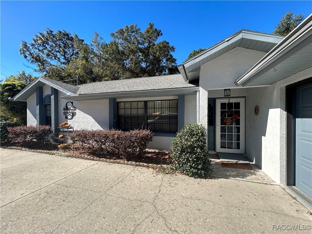 N Ibsen Dr, Citrus Springs, FL 34434