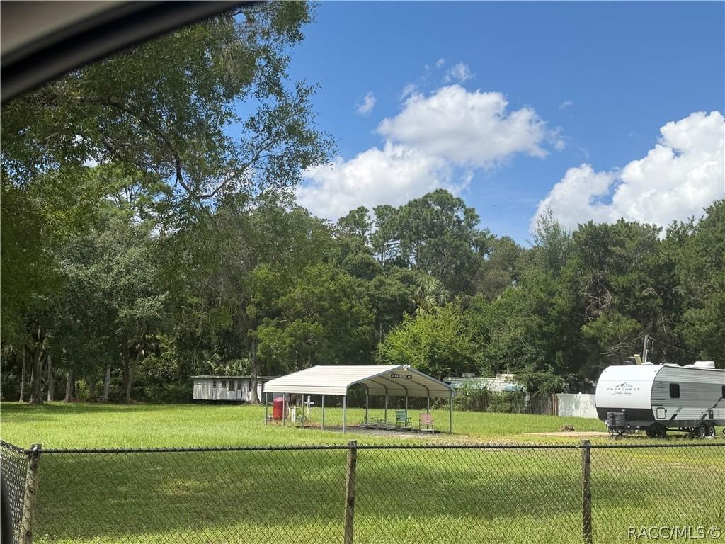 Marjorie St, Inglis, FL 34449